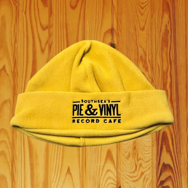BEANIE HAT IN MUSTARD YELLOW WOOL 352365